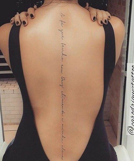 inspirações de tatuagens delicadas nas costas